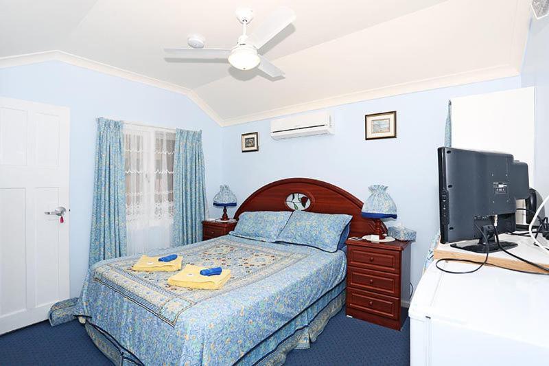 Jacaranda Guest House Busselton Exterior photo