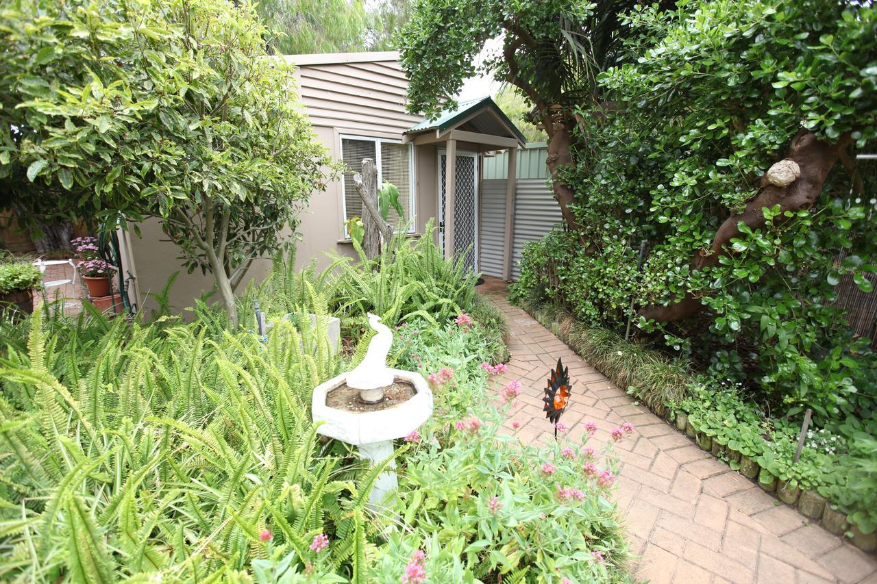 Jacaranda Guest House Busselton Exterior photo
